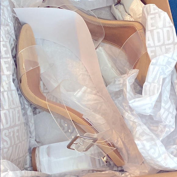 Steve Madden Clear heels size 7 - Picture 2 of 3
